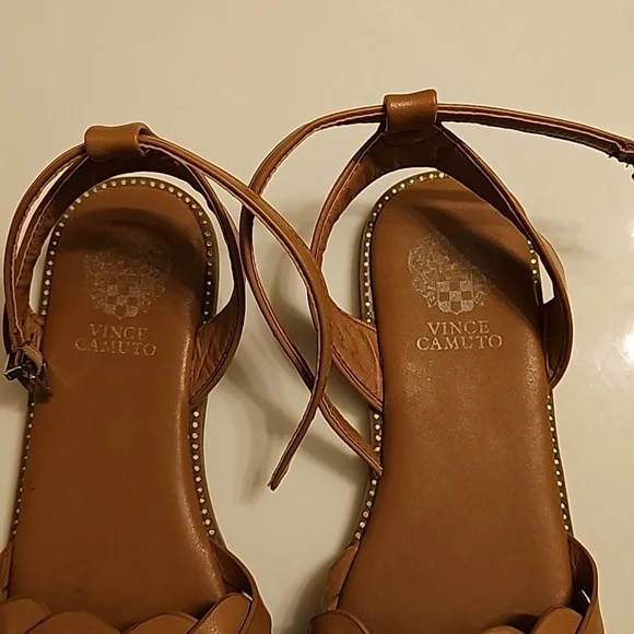 Brown sandles - Picture 3 of 5